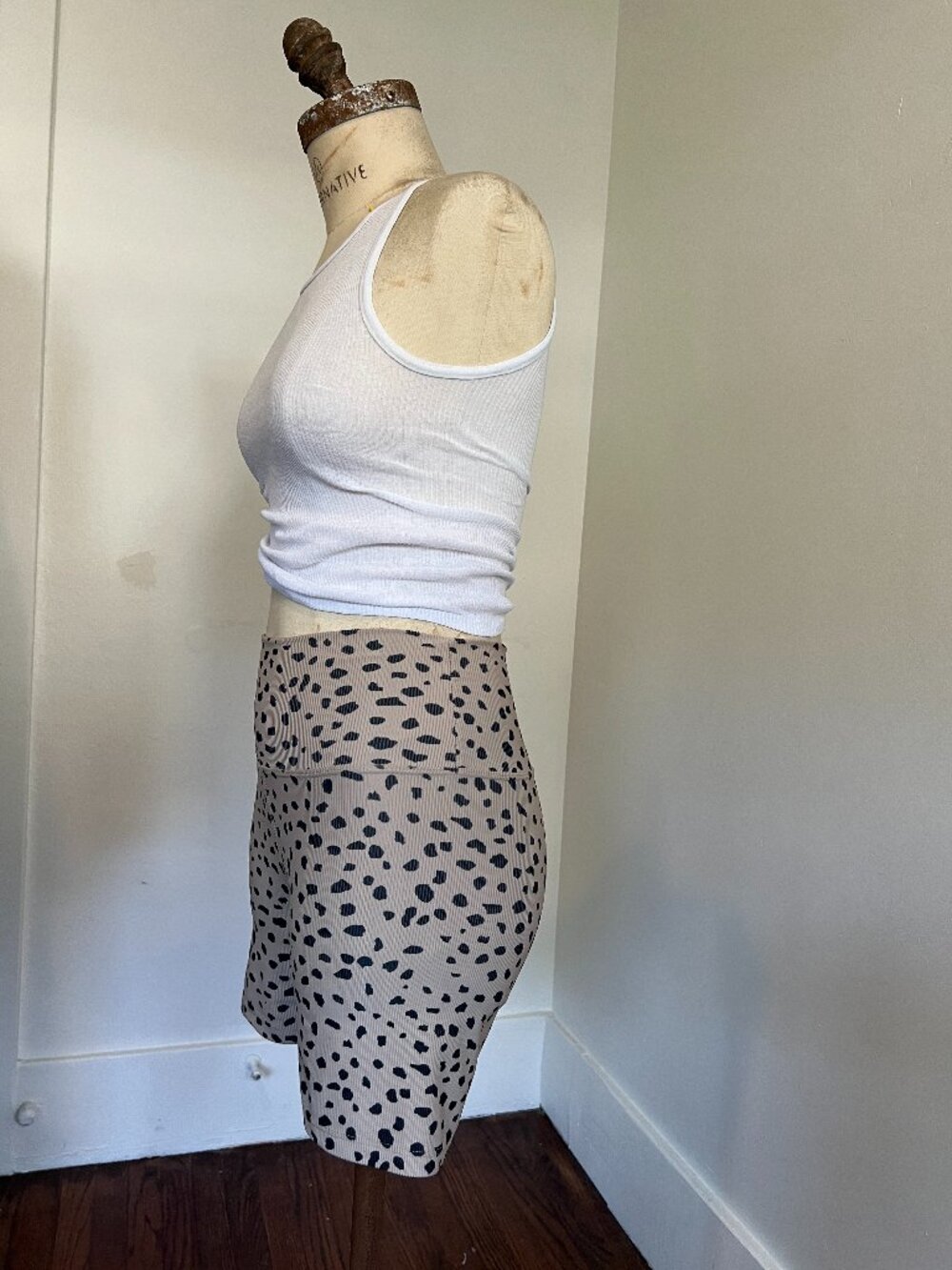 Beach Riot | Ribbed Bike Shorts in Taupe Spot